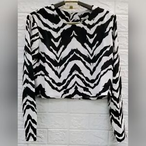 REVOLVE Three Eighty Two, Zebra Long Sleeve Crop Popover Blouse, Size S and XS